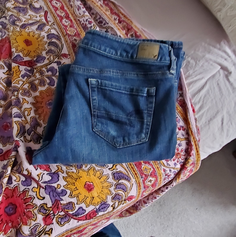 American Eagle Jeans Favorite Boyfriend